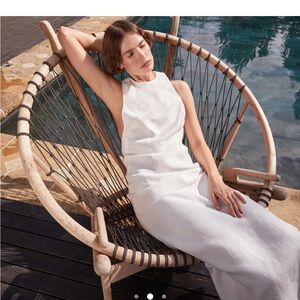 Beautiful Piece of White dress (Scatlett) in M size. Warn once only. Linen.